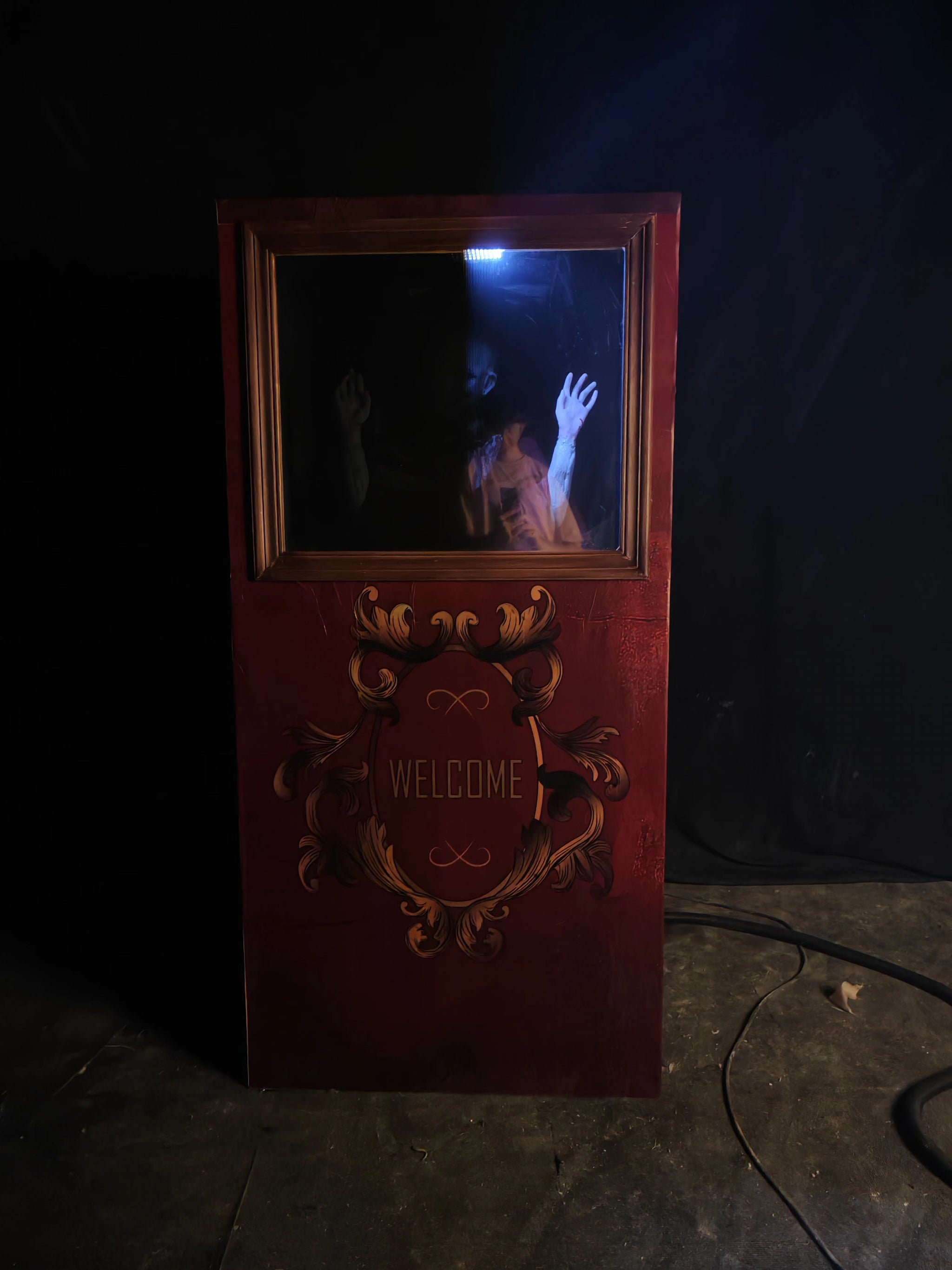 Window Jump Scare Zombie – Hidden Glass Surprise Prop-G036