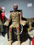 New Technology Product Pneumatic Scary Attraction Ghost Model with Customizable Movements for Haunted House Thrills -G090