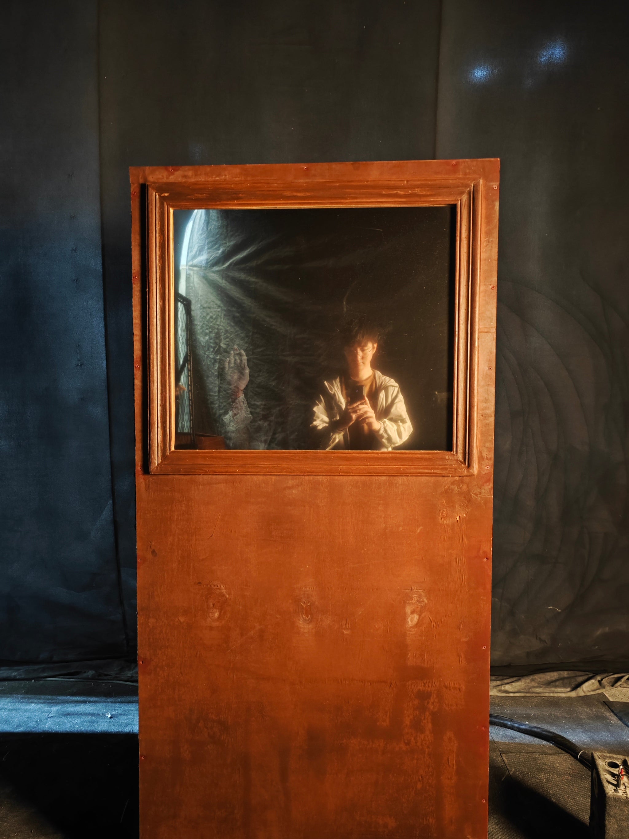 Window Jump Scare Zombie – Hidden Glass Surprise Prop-G036